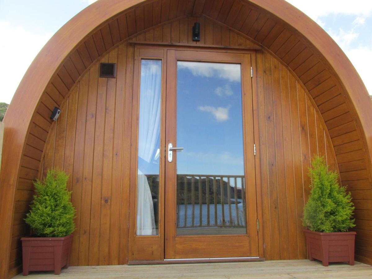 Loch Cromore Holiday Pods Exteriör bild